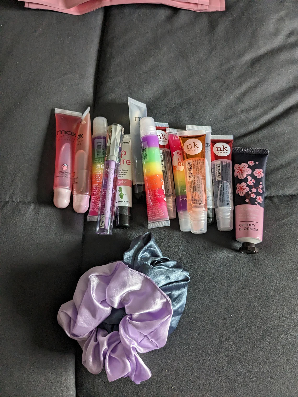 Mystery Lipgloss Scoop